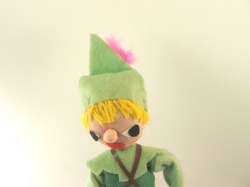green felt whimsy_01